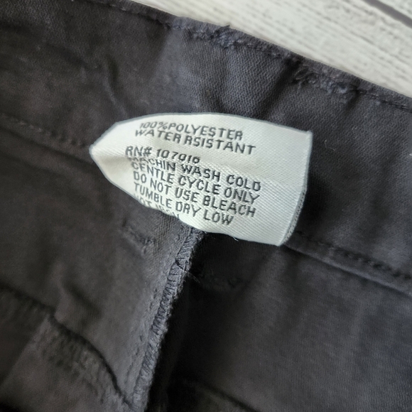 Men's Water Resistant Black Pants With Zipper Pockets - Picture 6 of 11